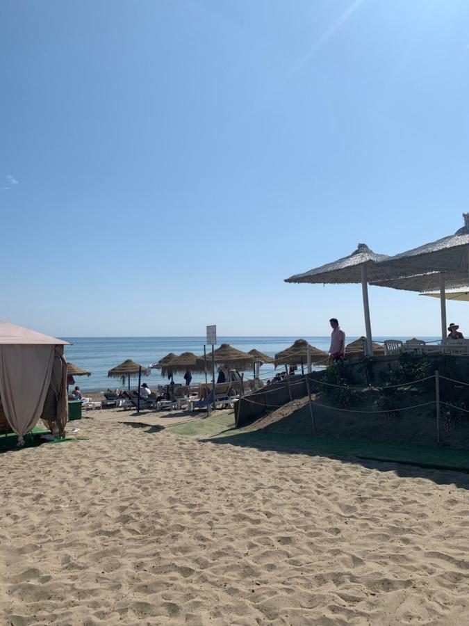 Beachside Apartment In Марбелья Экстерьер фото