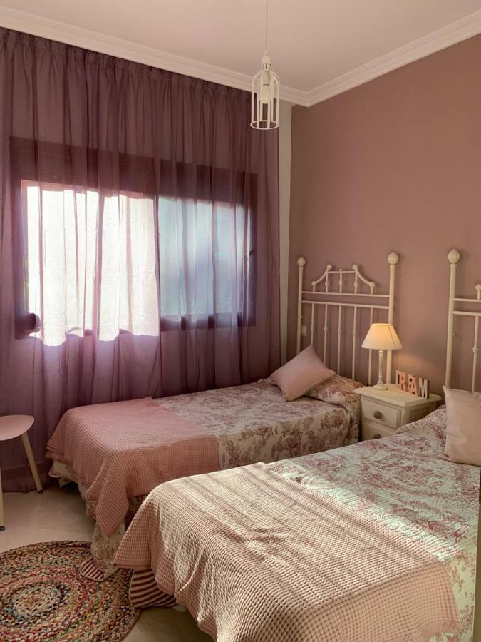 Beachside Apartment In Марбелья Экстерьер фото