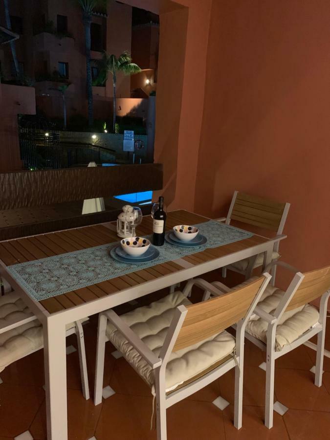 Beachside Apartment In Марбелья Экстерьер фото