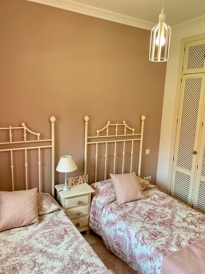 Beachside Apartment In Марбелья Экстерьер фото